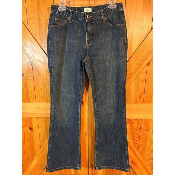 LL Bean Jeans Womens Size 6 Blue boot cut (4602) - Picture 1 of 7